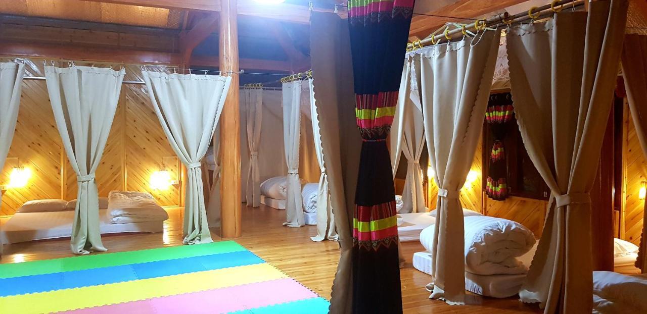 Bac Ha Threeland Homestay Buitenkant foto